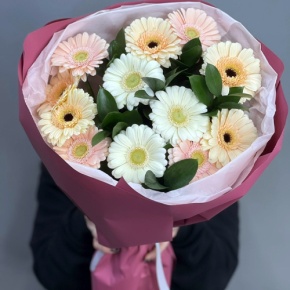Букет из 13 белых гербер микс в Клину