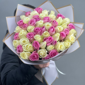 Букет из 51 розы микс  (40 см) в Клину
