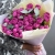 Букет "Малиновый бисквит" из кустовых и пионовидных роз и эвкалипта в Клину
