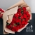 Букет 15 кустовых красных роз в Клину Букет 15 кустовых красных роз в Клину